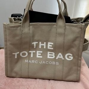 Marc Jacobs Tote Bag Medium